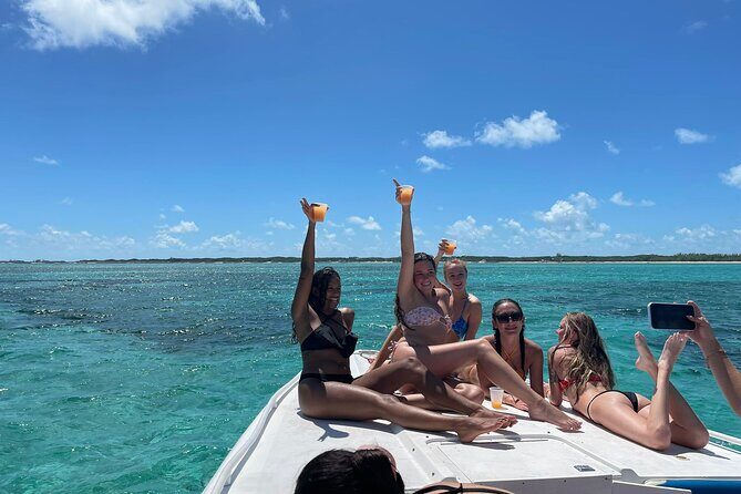 007 Private Beach Club -Swimming Pigs, Snorkeling, Lunch, Drinks - Price and Value at $149: What You’re Paying For