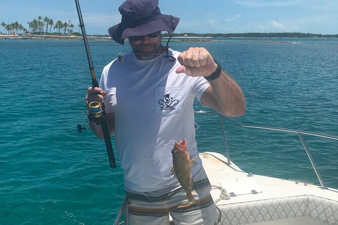 4-Hour Fishing Charter in Nassau - What’s actually included (and why it can save you money)