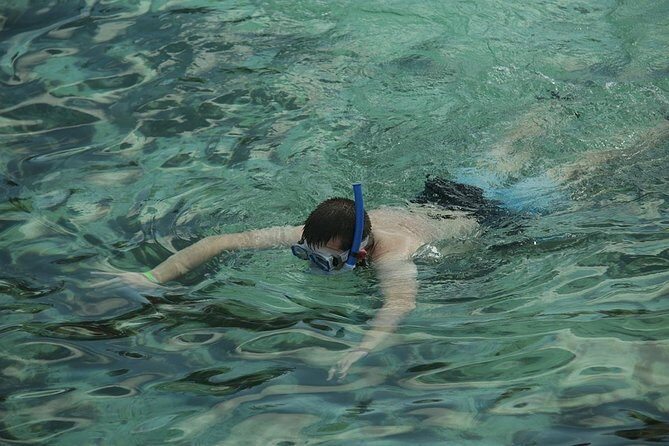 Bahama Kayak Full Day Water Sports Package at Junkanoo Beach - Staff and on-the-beach help: the difference between okay and great