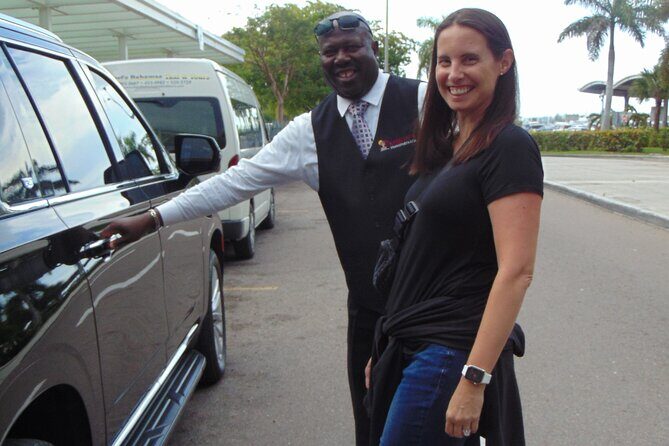 Bahamas Airport Transportation w/Free Grocery Stop-1 Way Private - Key things that make this transfer work in Nassau
