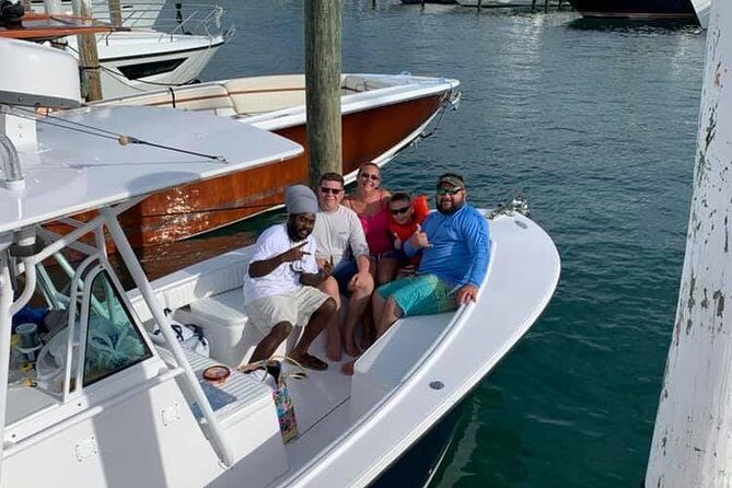 Bluefinn242 Swim with the Turtles in Nassau Bahamas - What turtle spotting feels like in real water