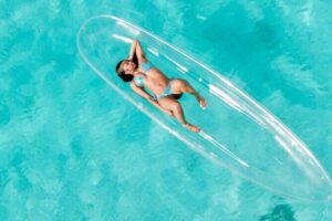 Clear Kayak Photoshoot+Free Cocktail Nassau, Bahamas - Price and what you get for $200 in Nassau
