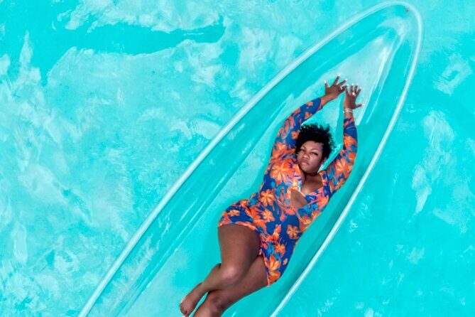 Clear Kayak Photoshoot+Free Cocktail Nassau, Bahamas - Who this is best for in Nassau