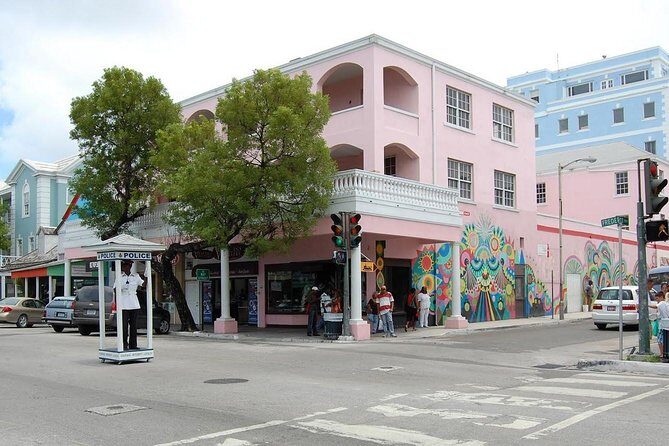 Dilly Dally Walking Tour of Nassau Attractions - Queen’s Staircase and Water Tower: The Photo-And-Story Opener