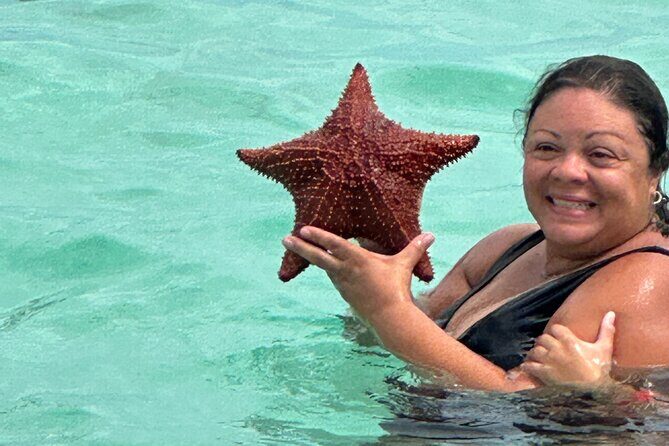 Luxury Catamaran Cruise: Sip, Sail, Snorkel, and Swim with Pigs! - Where you meet and how early you need to be ready