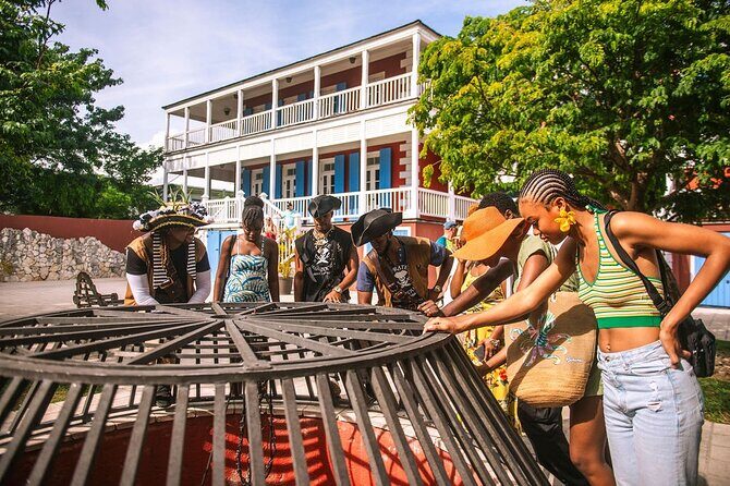 Nassau Bahamas Pirate Rum Tour - Logistics that affect your day (without ruining the fun)