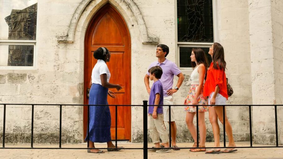 Nassau: Bites and Sites Food and Cultural Walking Tour - Pace, walking rules, and practical things to plan