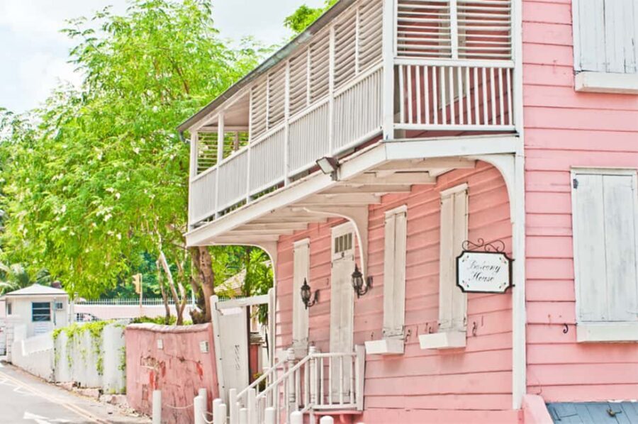 Nassau: Bites and Sites Food and Cultural Walking Tour - Should you book Nassau Bites and Sites Food and Cultural Walking Tour?