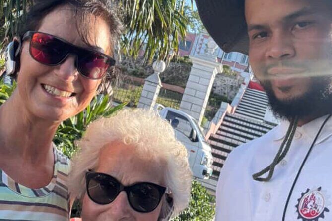 Nassau Historical Walking Tour - Supreme Court area, a first-prison building, and WWII reminders