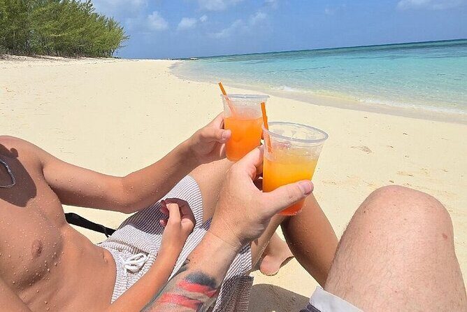 Nassau's Exclusive Kayaking Snorkeling Beach Adventure (6 Max) - Step-by-Step: What Your 3-Hour Day Looks Like