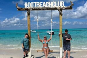 Rose Island Adventure: Snorkel, Sea Turtles, and Private Beach - Rose Island Reef Snorkeling: Gear, Timing, and Marine Life Expectations