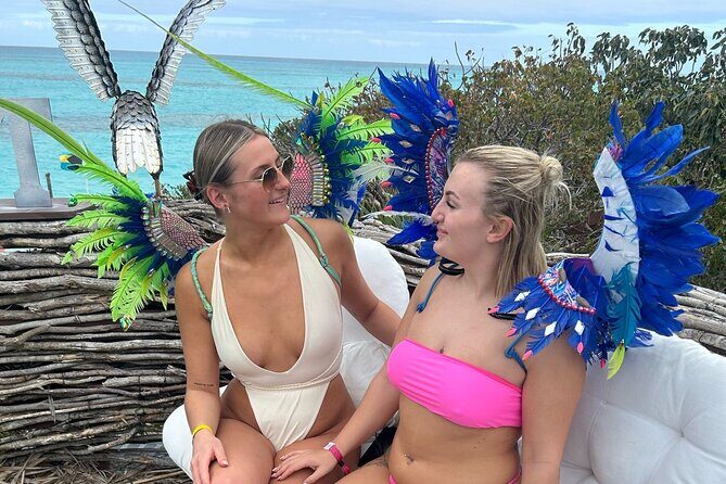 Rose Island Adventure: Snorkel, Sea Turtles, and Private Beach - Green Cay Turtle Sanctuary: Watching From the Boat (and What Counts as a Win)