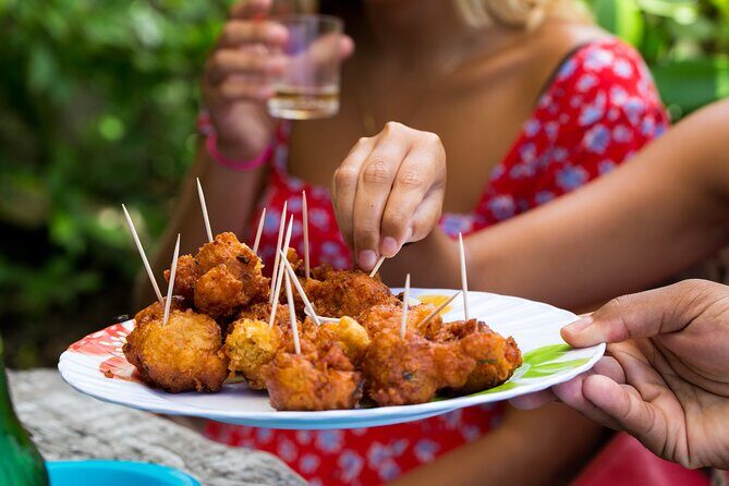 Rum Tasting and Food Walking Tour in Nassau Bahamas - Downtown Nassau Sight Stops: Short History, Useful Details