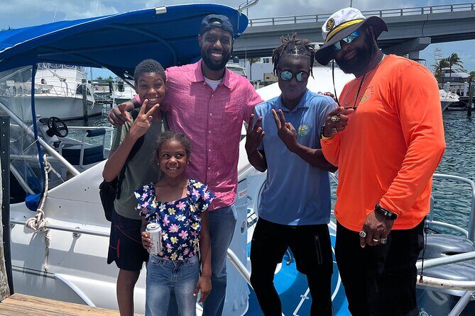 Semi Submersive Glass Bottom Boat Eco Tour in Paradise Island Bahamas - Four reef stops plus a shipwreck area: what to expect under the glass